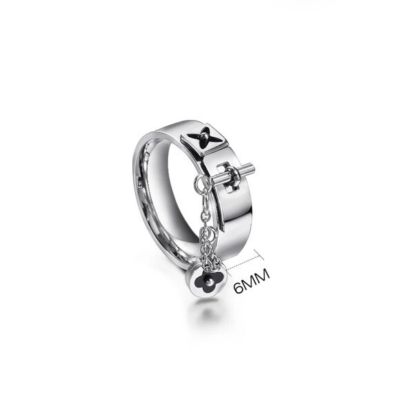 🍒NEW🍒 STAINLESS STEEL STEAM PUNK CLOVER RING - Picture 4 of 6